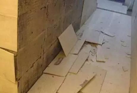 瓷砖胶贴瓷砖空鼓(瓷砖胶贴瓷砖空鼓原因)