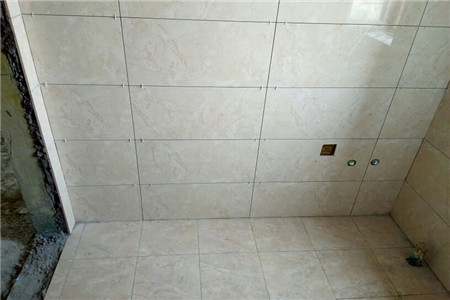 墙砖上打孔在什么位置打最好(墙砖上打孔在什么位置打最好呢)