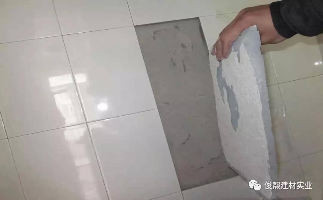 卫生间墙壁瓷砖空鼓怎么办(卫生间墙壁瓷砖空鼓怎么办视频)