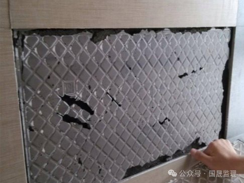 墙砖空鼓质量通病(针对近两年墙砖空鼓的现象的维修方法)