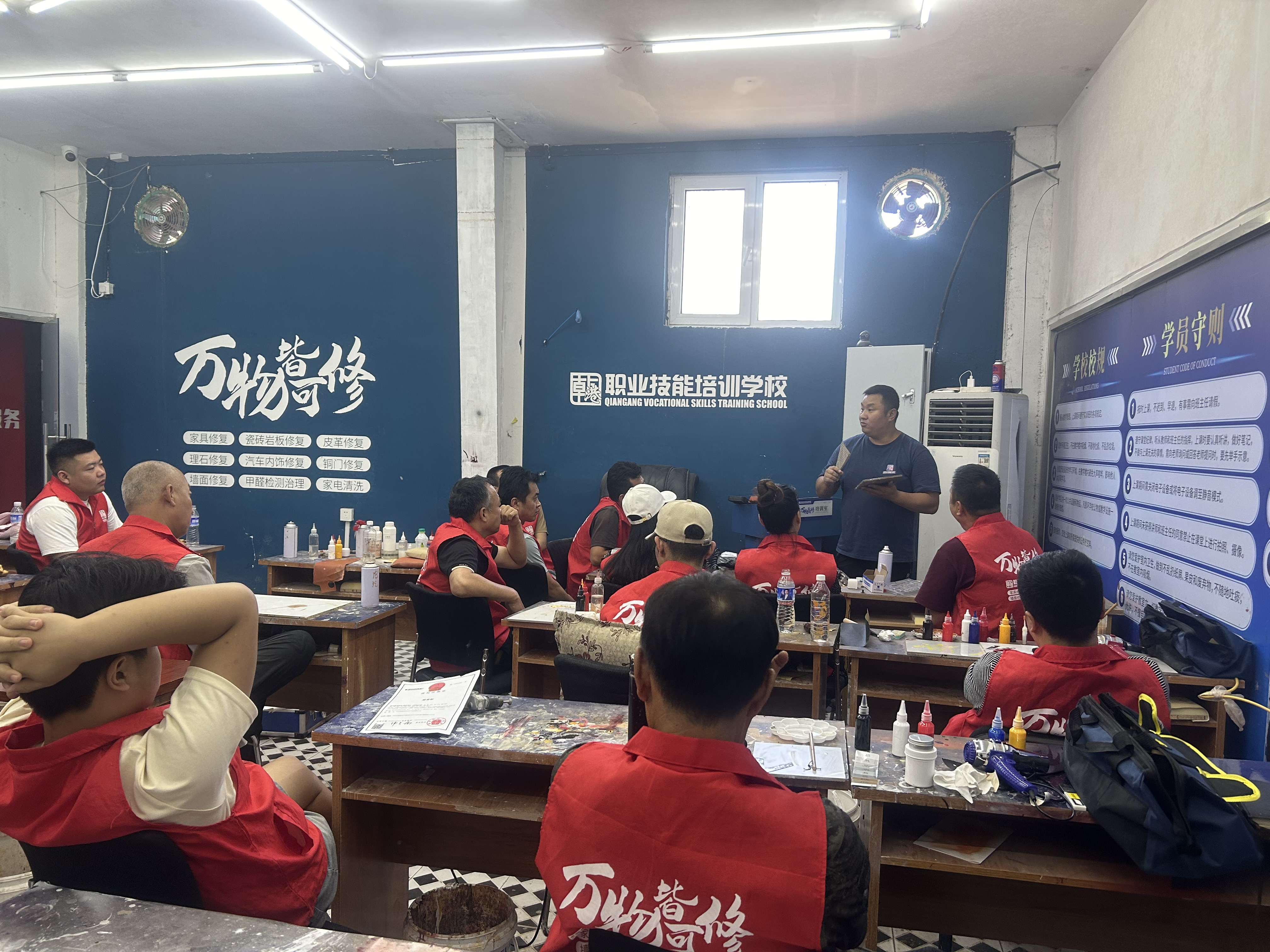 家具瓷砖修复培训学校(成都家具瓷砖修复培训学校)