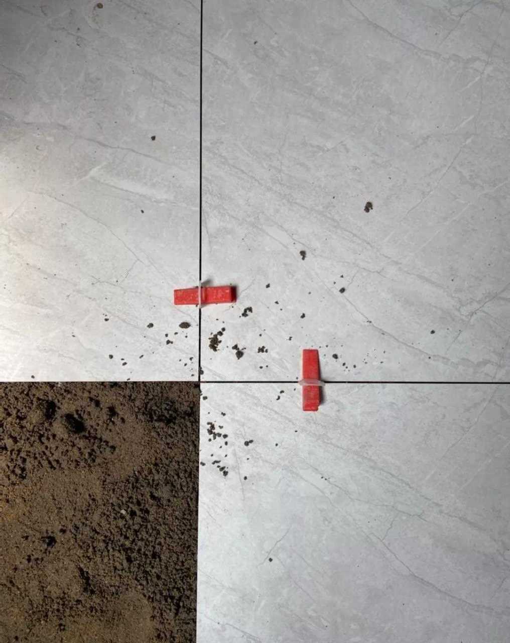 瓷砖找平器断了(瓷砖找平器断了最简单三个步骤)