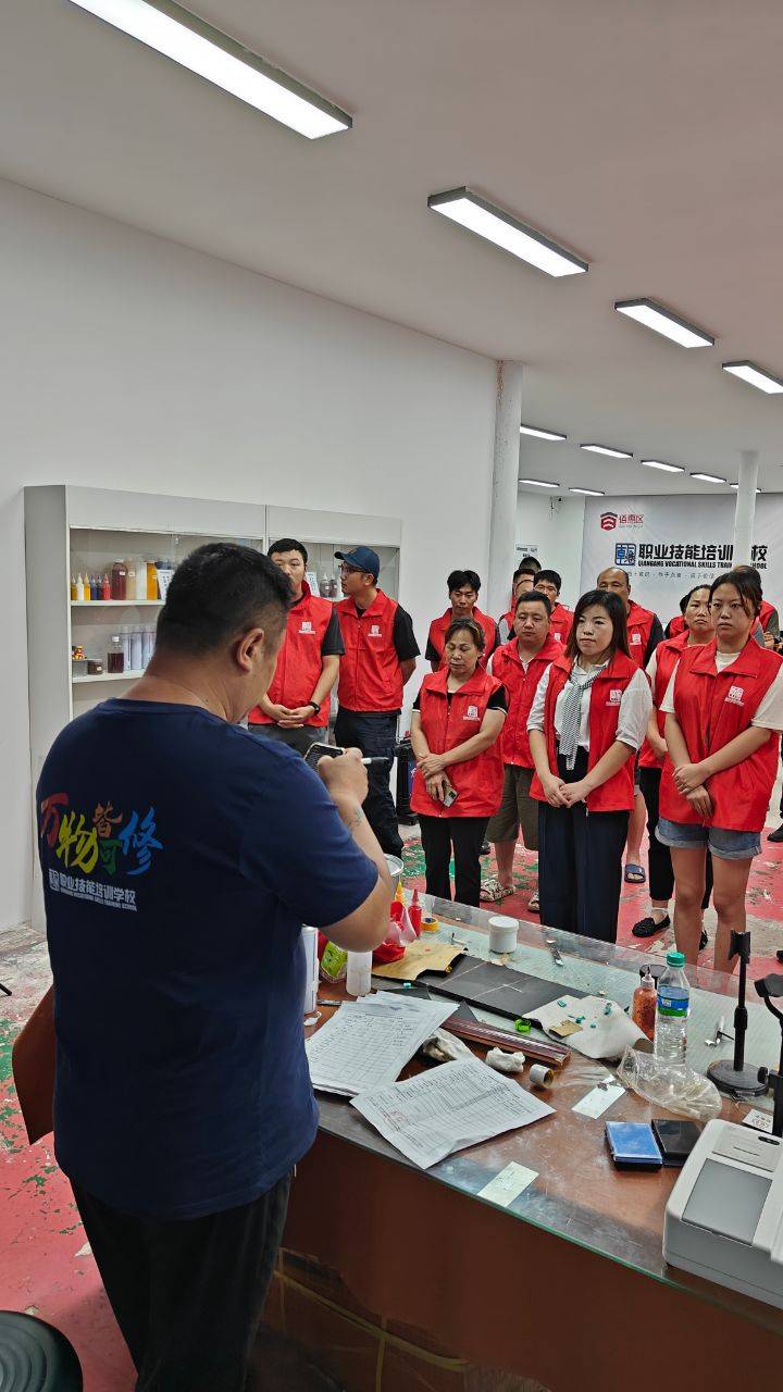 修补家具培训一般多少学费(家具修复技术培训学校哪家好)